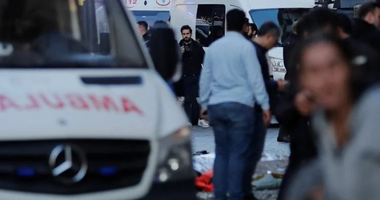 Türkiyədə İŞİD yaraqlıları ilə atışmada üç polis şəhid olub