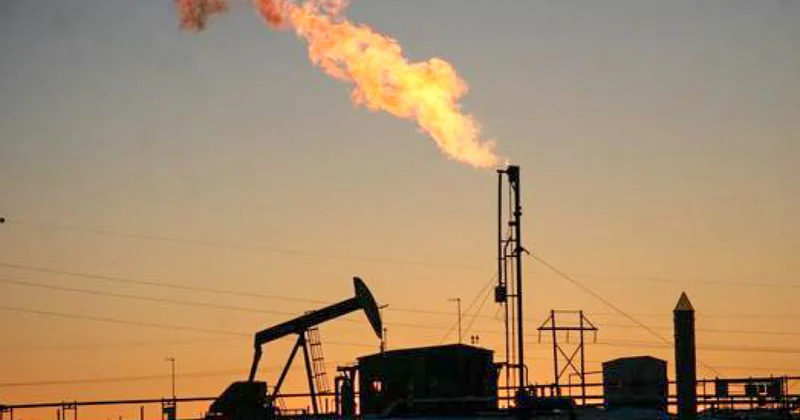 Qeyri neft qaz sektorunda 2500 manatdan çox əməkhaqqı alanlar üçün icbari tibbi sığorta haqqı dəyişir