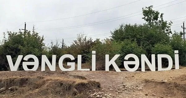Ağdərəyə növbəti köç karvanı gedib