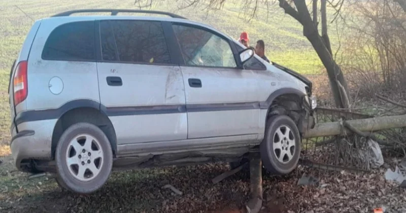 Maşın qaz xəttinə çırpıldı Kənd qazsız qaldı