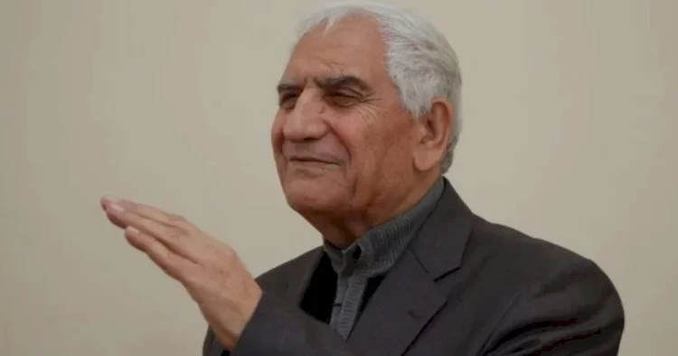 Xəstəxanaya yerləşdirilən Xalq şairindən xəbər var