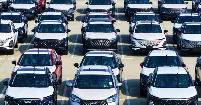 Çin elektrikli nəqliyyat vasitələrinin ixracını 87% artırıb