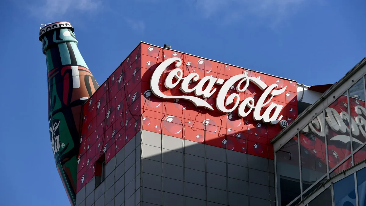 Coca Cola Avropa bazarlarından yığışdırılır KONKRET