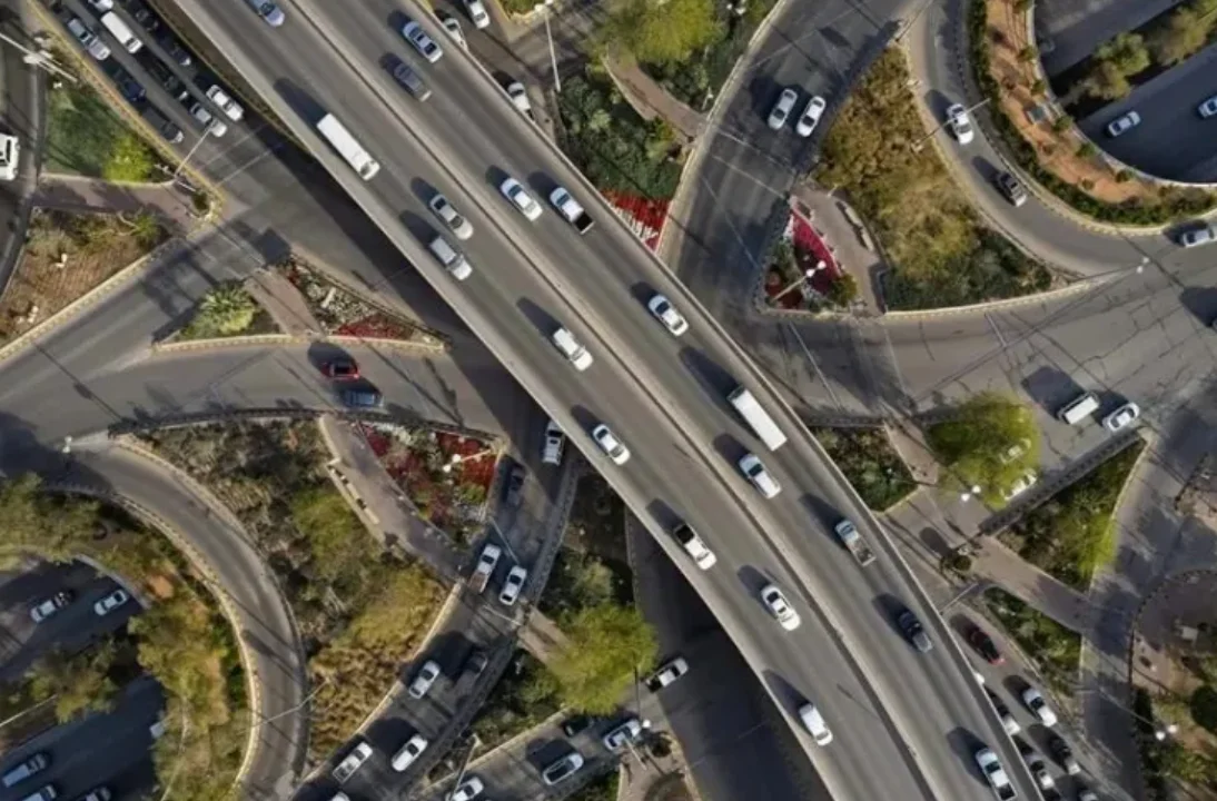 ŞAD XƏBƏR: Yeni yollar çəkilir, tıxaclardan qurtuluruq