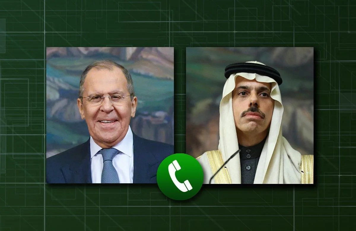 Lavrov səudiyyəli həmkarı ilə telefon danışığı aparıb