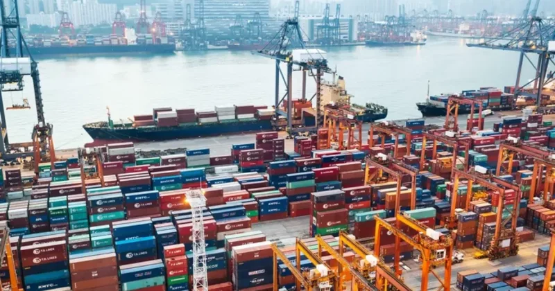 Объем международной торговли Китая достиг 758 млрд долларов
