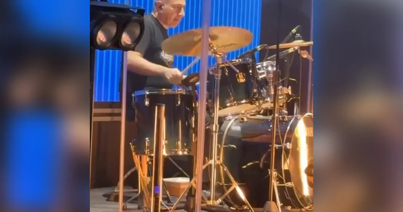 Paşinyan İrəvanda konsert təşkil etdi Video