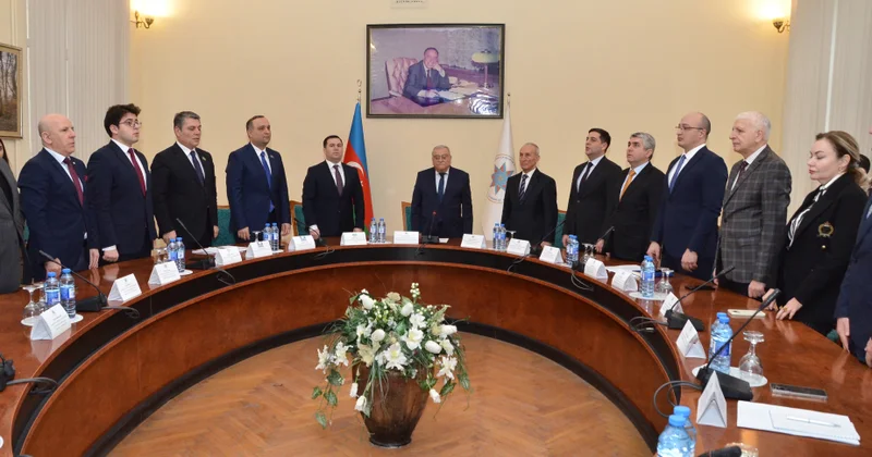 Dövlət İdarəçilik Akademiyasında Gənclər Gününə həsr olunmuş konfrans keçirilib