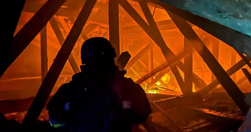 Ночью дроны РФ ударили по административному зданию в Большом Бурлуке ФОТО