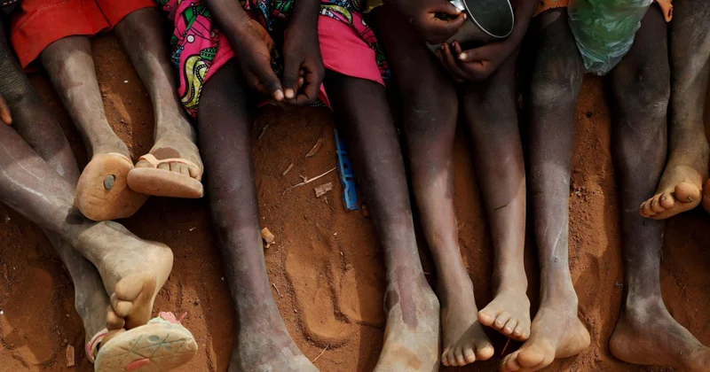 Когда власть двух стариков превыше жизни миллионов новый мир старые порядки