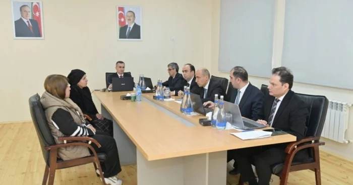 Emin Əmrullayev Kürdəmirdə vətəndaş qəbulu keçirib