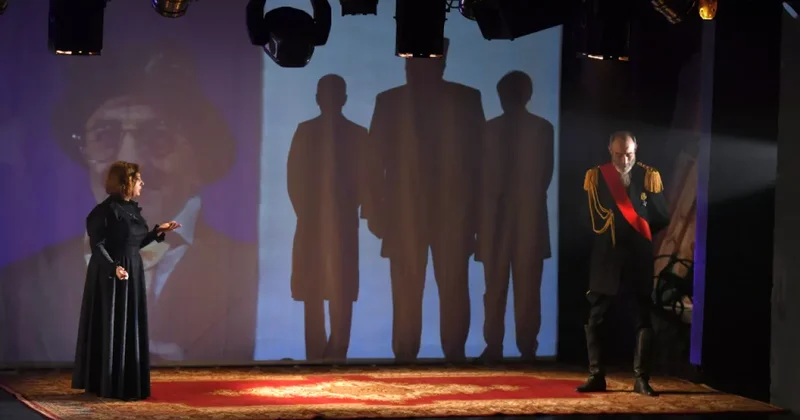 В Баку прошла премьера спектакля комикса Нефтяной бум улыбается всем ФОТО