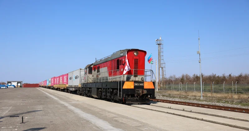 Состоялась церемония отправки экспресс блок поезда Поти Баку (ФОТО)