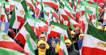 “Ümid edirəm ki, dünya İrana arxa çevirməz...”