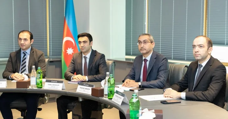 Центробанк Азербайджана подписал меморандум о сотрудничестве с UnionPay