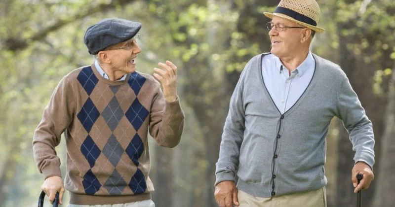 Konstitusiya Məhkəməsi pensiya stajı ilə bağlı QƏRAR verdi