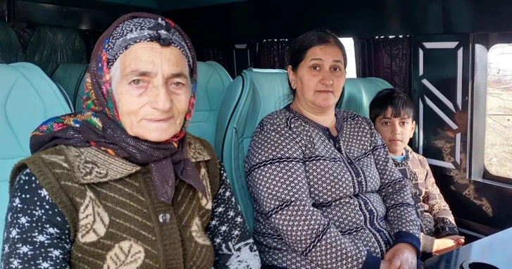 Караван переселенцев отправился в агдеринское в село Гасанриз