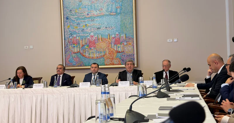 Fərid Cəfərov: Konsepsiyada rəqəmsallaşma və mədəniyyət sənayelərinin inkişafı xüsusi yer tutur