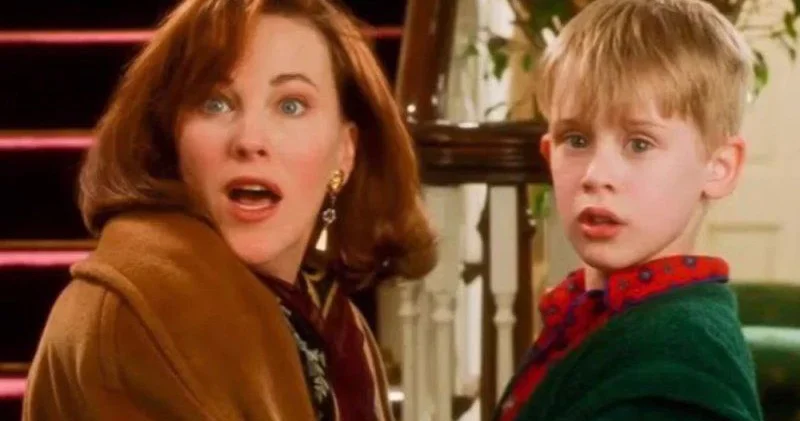 Evdə Tək filmində Kevinin anasını oynamış aktrisa vəfat edib