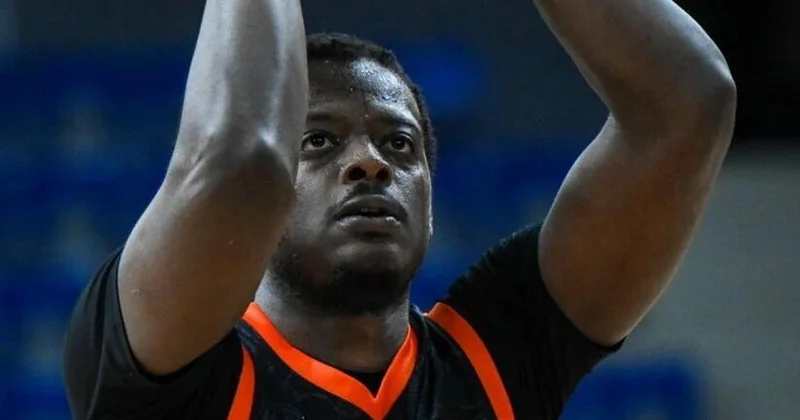 "Лянкяран" расстался с американским легионером