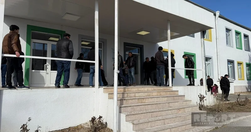 Прибывшей в село Гасанриз очередной группе переселенцев вручены ключи