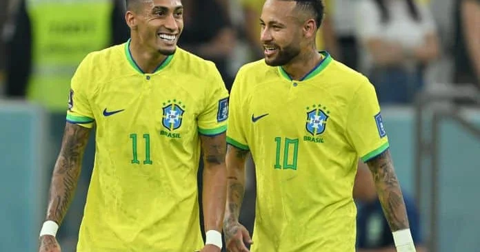 Yamal Rafinya və Neymarla olan səmimi münasibətlərindən danışıb