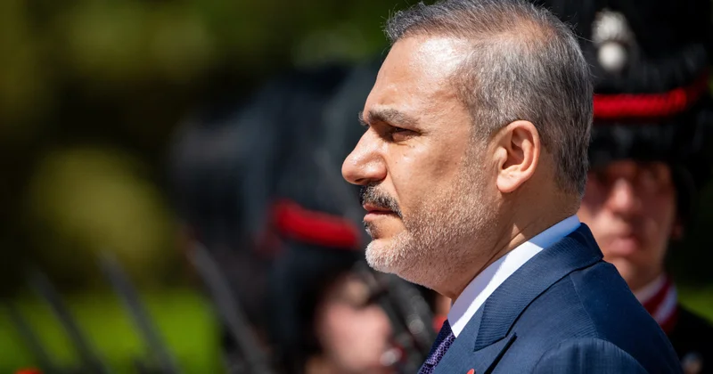 Фидан признался, что получает удовольствие от России и Украины