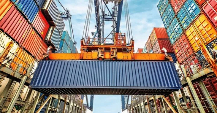 Türkiyənin xarici ticarət kəsiri 92 milyard dolları aşıb