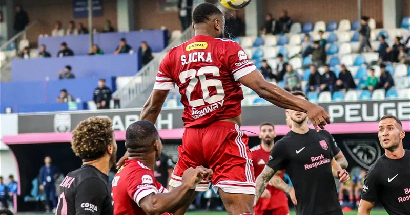 Птичье дерби, важная игра для Карабаха и новая украинская дуэль