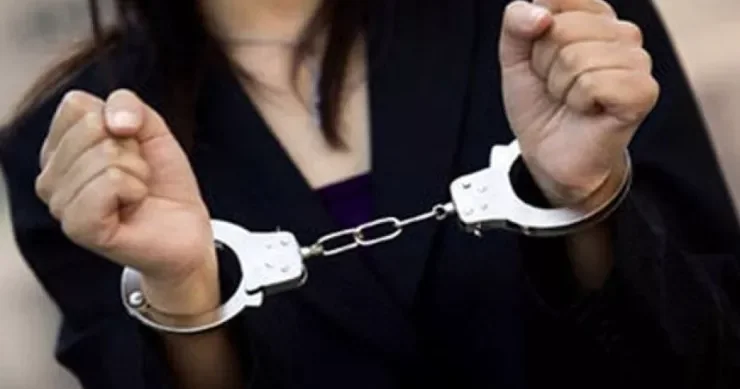 Prokurorluğun qapısını təpiklə açan Samirə Mirzəyeva HAKİM QARŞISINDA