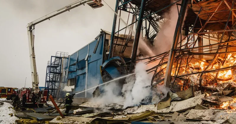 Россия нанесла ракетный удар по предприятию в Харькове ФОТО