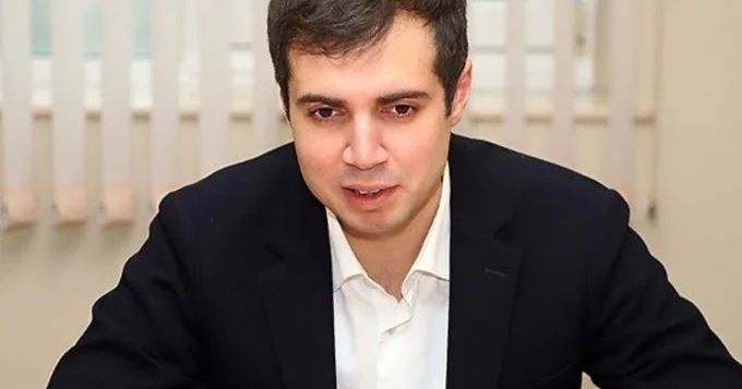 Riad Rəfiyev: Yevlaxda vaxtilə məşq etdiyim meydançada gəzişdim Sumqayıt ın prezidenti a danışdı (VİDEO)