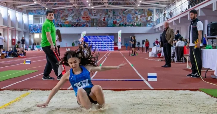 В Баку прошёл международный зимний турнир по лёгкой атлетике