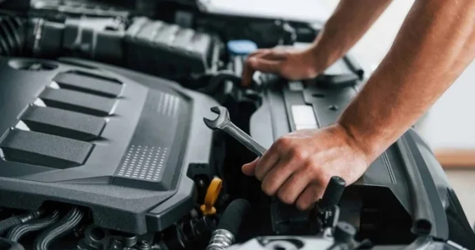 Yeni kəşflə avtomobillərin proqram təminatını qarajda güncəlləmək mümkün olacaq ARAŞDIRMA