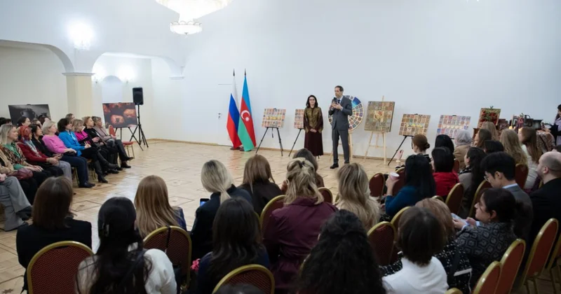 В посольстве Азербайджана в России прошла презентация культуры страны