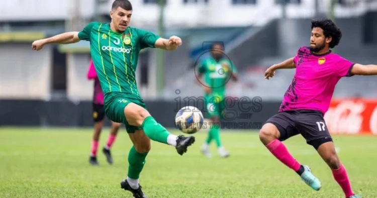 Azərbaycanlı müdafiəçi ölkə xaricində çempionluq yaşadı FOTO