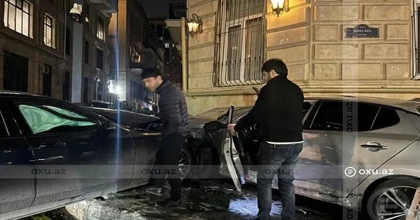 Bakının mərkəzində ağır qəza... Foto