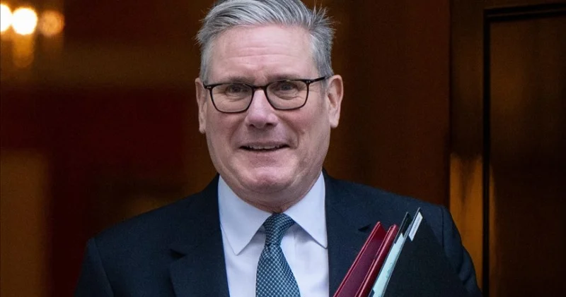 Starmer Şanxaya getdi