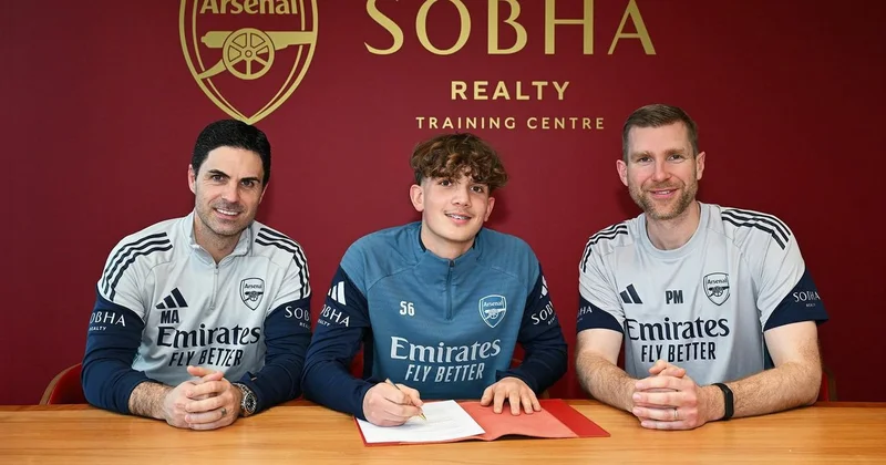 Çempionlar Liqasının rekordçusu “Arsenal”la ilkin müqavilə imzalayıb