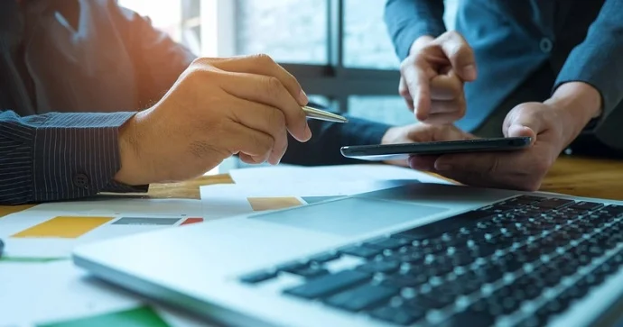 Banklar ötən il kredit faizlərindən 4 mlrd. manata yaxın gəlir əldə ediblər