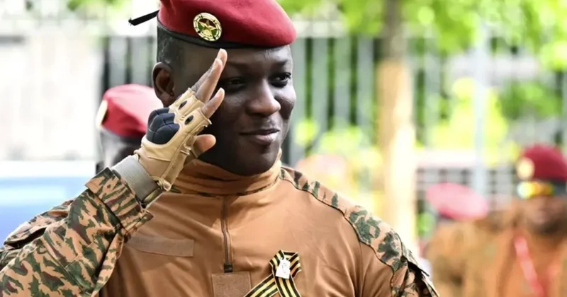 Bu ölkədə bütün siyasi partiyalar ləğv edildi