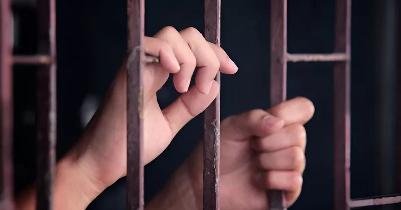 Молодую россиянку обвинили в терроризме