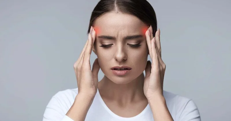 Baş ağrısı: Səbəblər və müalicə üsulu...