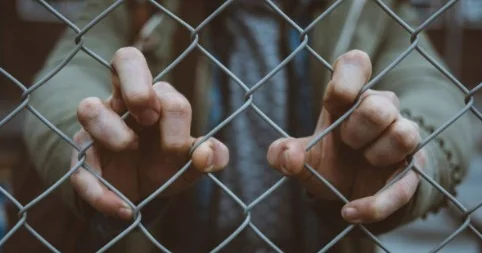 Prokurorluq: Qurtuluş Reabilitasiya Mərkəzindəki qanunsuzluqlarla bağlı 3 nəfər həbs olunub