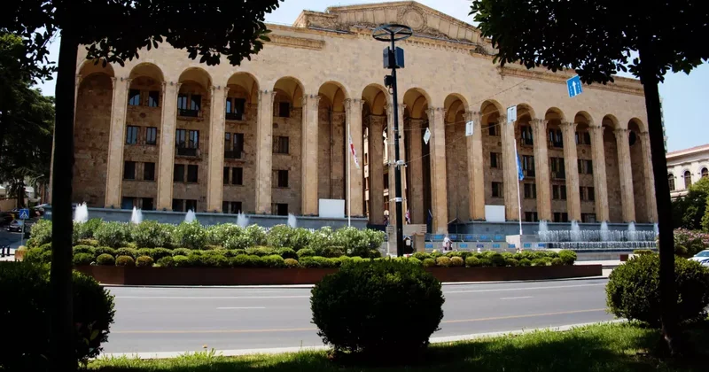 В парламенте Грузии создадут комиссию по изучению цен в стране