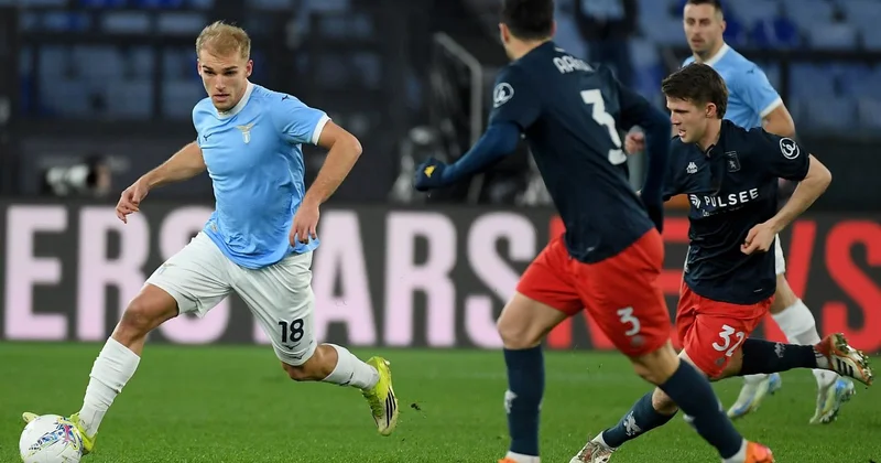 “Latsio” “Cenoa”nı 90+10 cu dəqiqədə penaltidən qolla məğlub edib