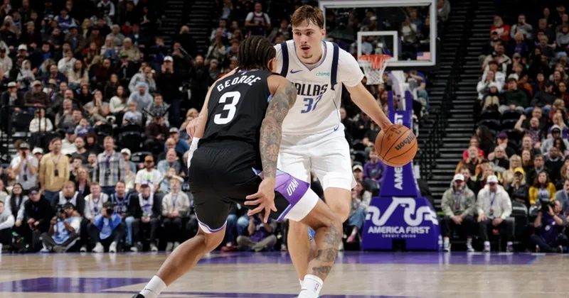 19 yaşlı basketbolçu NBA da məhsuldarlıq rekordunu yeniləyib