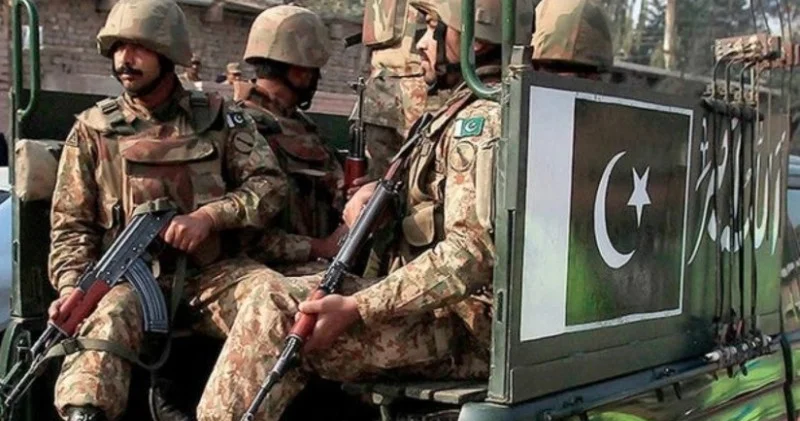 Pakistanda 40 dan çox silahlı zərərsizləşdirildi