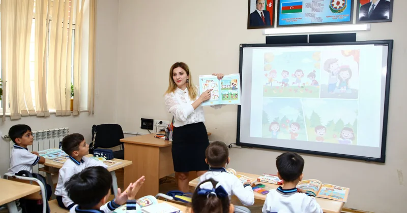 Müəllimlər tədris prosesində süni intellektdən necə faydalana bilərlər?