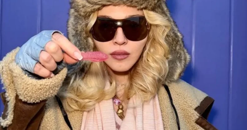 Шапка ушанка Мадонны вызвала скандал в Украине